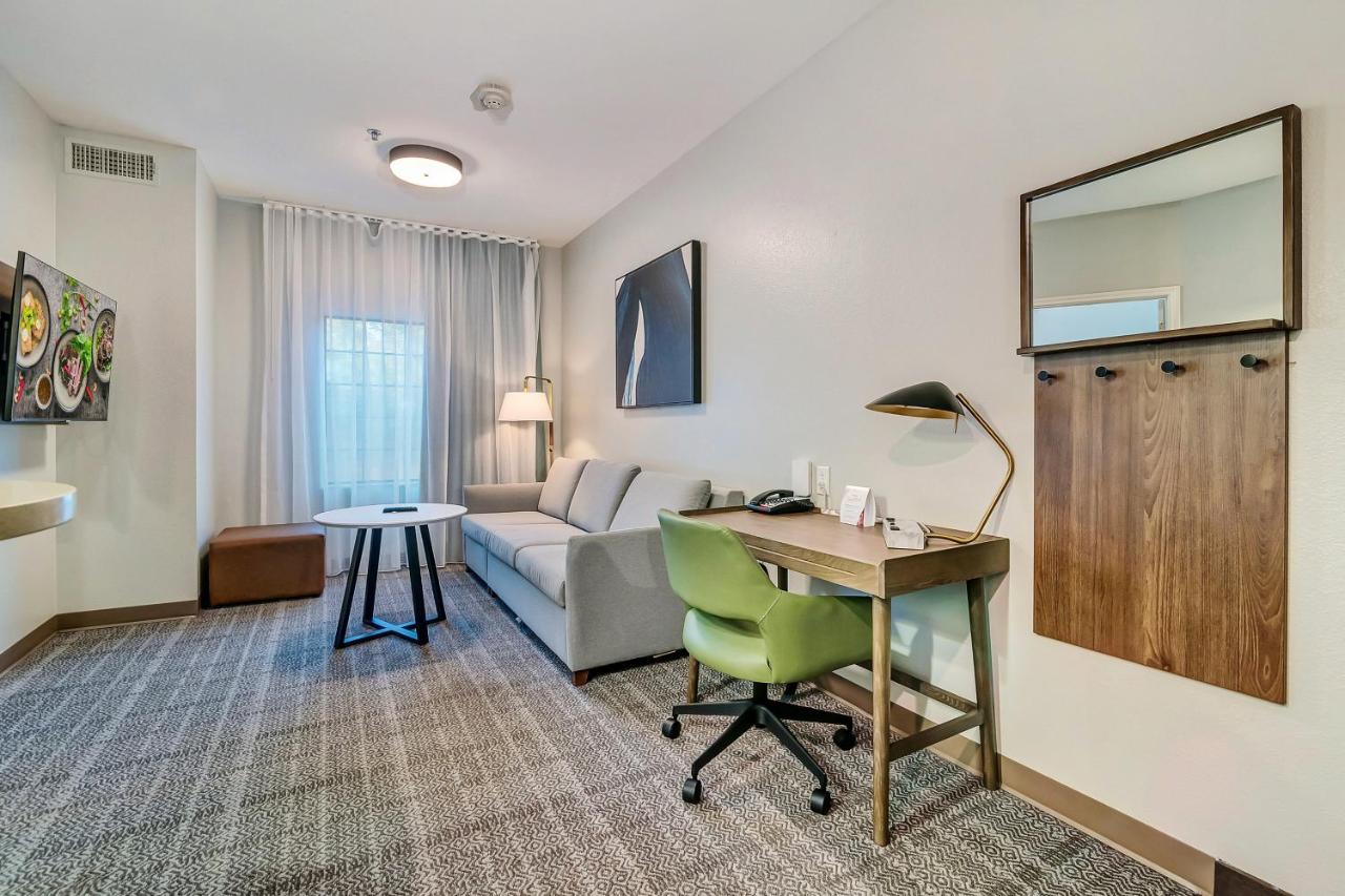 Staybridge Suites Tyler University Area By Ihg Exterior foto